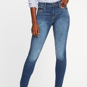 Old Navy High-Rise Built-In-Sculpt Rockstar Jeans